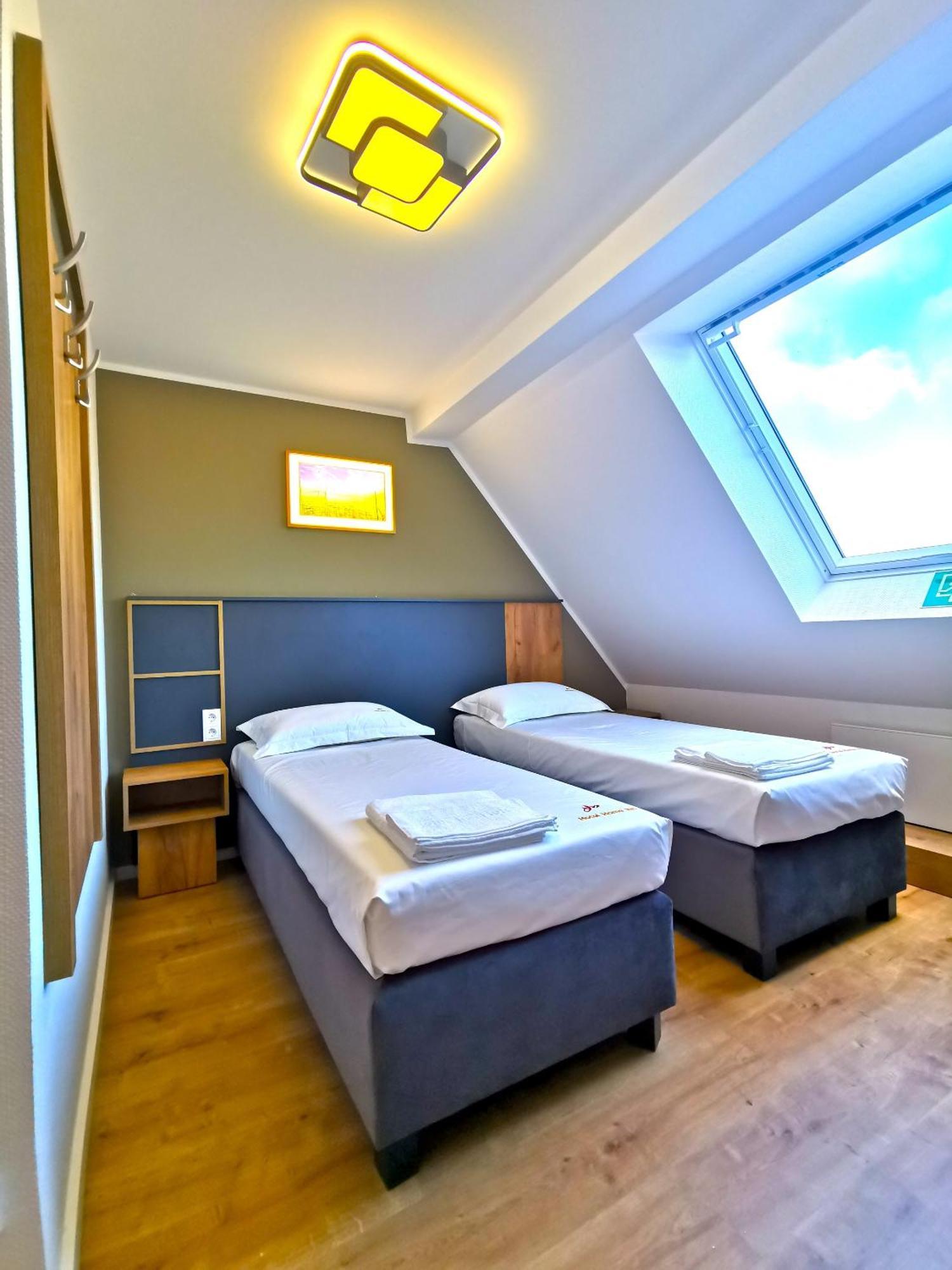 دورماغن Home Inn Hotel المظهر الخارجي الصورة